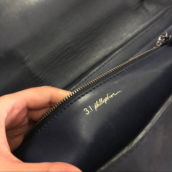 3.1 Phillip Lim Pashli Messenger Bag - Picture 5 of 7